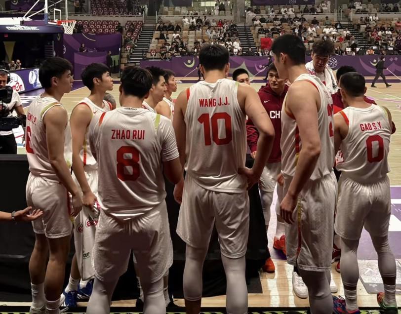 商业互吹，高诗岩：亚一PF；王俊杰：没你不行，我服贝弗利