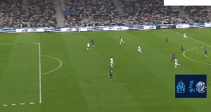 1730071376652044402.gif om psg 40.gif